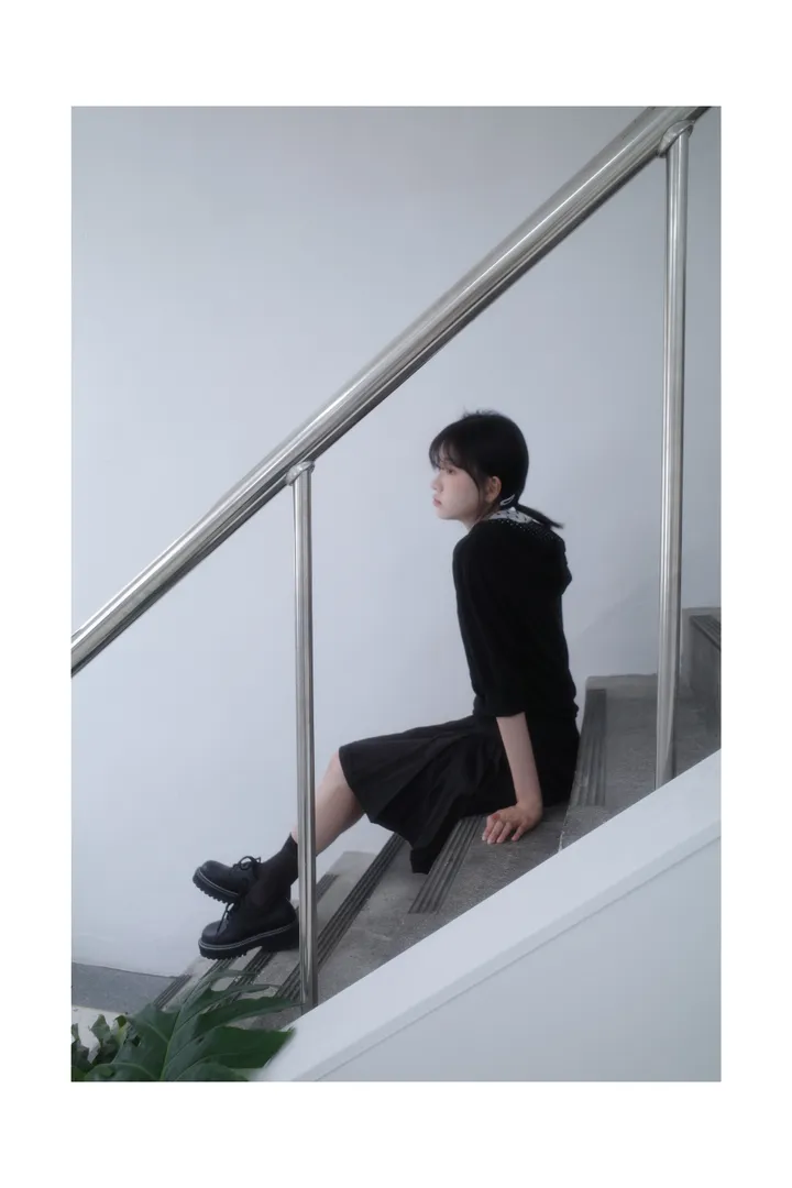 신발 모델 착용 이미지-S1L19