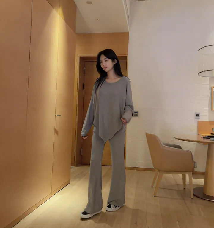 [Made /단품구매가능 /세트3000원할인] 촉촉 촤르르 연유 라떼 트레이닝 세트 여리핏 꾸안꾸 퀄보장 데일리set 핏보장 봄 신상 상세 이미지 165