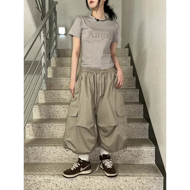 ★BEIGE 4/25 출고예정★[UNISEX]더블 포켓 커버 포인트 유니크 핀턱 카고 코튼 루즈 스트링 버뮤다 하프 팬츠(4color) 상세 이미지 43