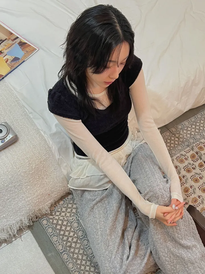 콘차 레이어드 시스루 티셔츠 상세 이미지 53