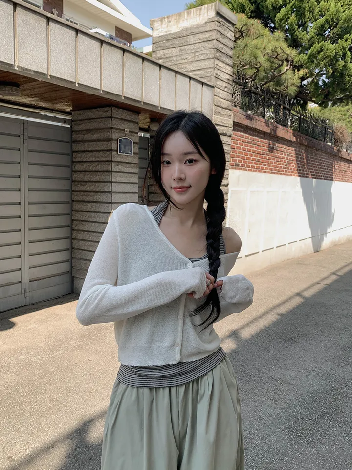 [여름까지🩵/핏강추] 르비 시스루 여리핏 세미 크롭 브이넥 긴팔 가디건 5colors 상세 이미지 26