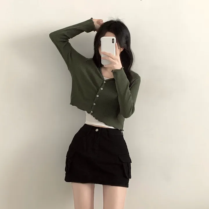 [봄신상/색감맛집] 물결 니트 브이넥 크롭 가디건 상세 이미지 12