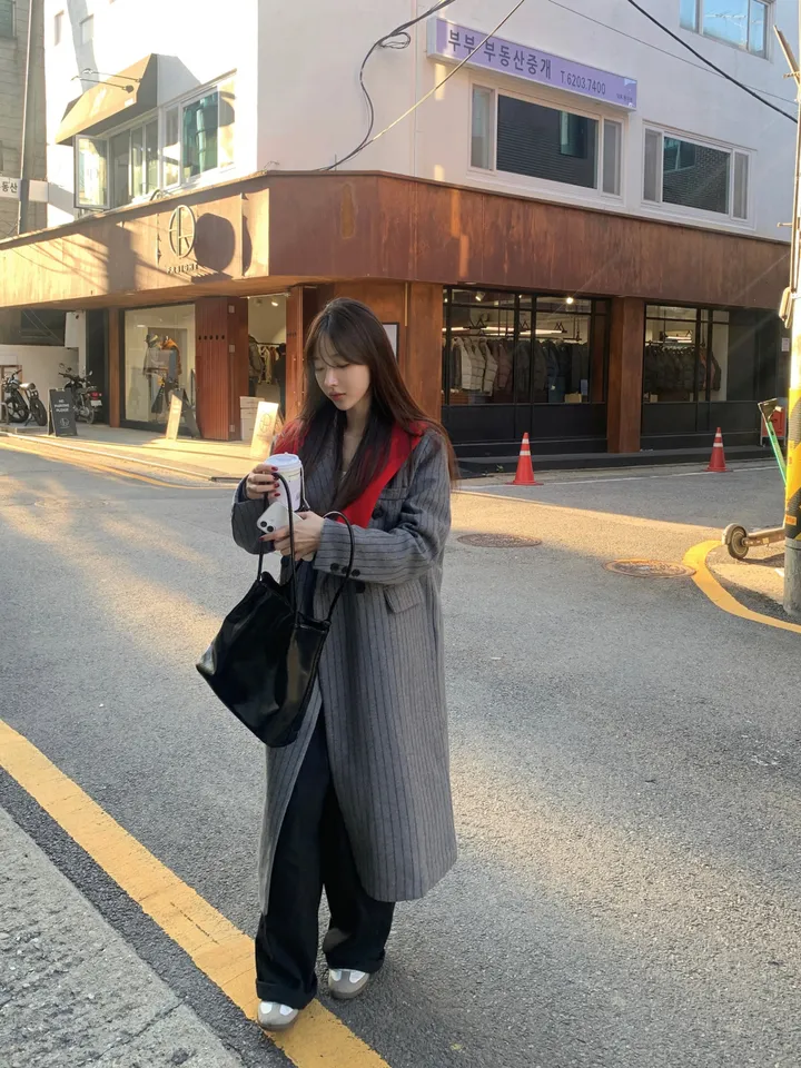 [브랜드퀄/안감누빔] 브랜드 퀄리티 누빔 그레이 스트라이프 롱코트 루즈핏코트 더블코트 겨울코트 스트라이프코트 상세 이미지 19