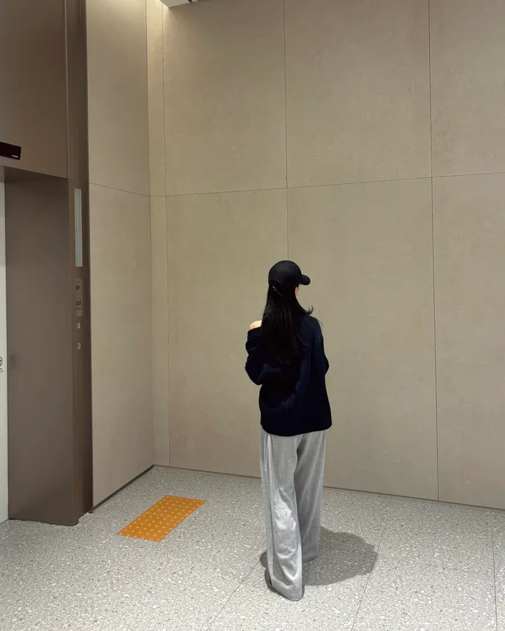 루어 케이블 브이넥 가디건 / 2color 상세 이미지 18