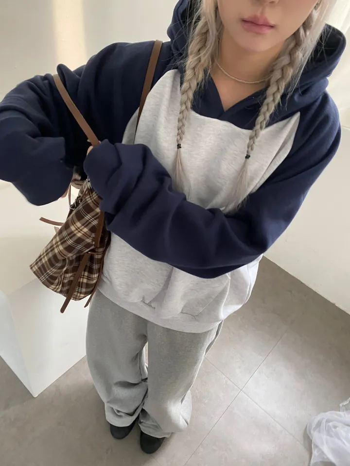 긴팔 티셔츠 모델 착용 이미지-S1L77