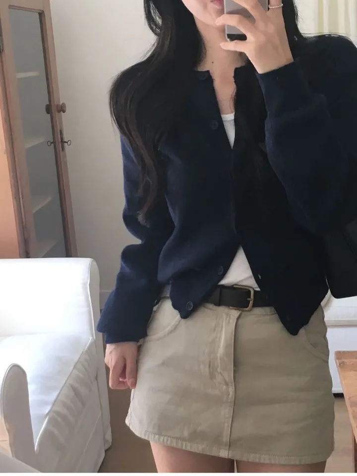 롯지 데일리 라운드 긴팔 가디건 (7color) - 가을 겨울 니트 기본 심플 베이직 버튼 간절기 아우터 상세 이미지 4