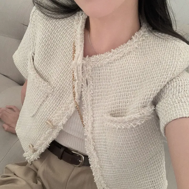 [여름하객룩🖤/고퀄리티]여름에도 고급스럽게 즐기는,하객 탄탄 썸머 트위드 반팔 크롭 루즈핏 자켓 상세 이미지 32