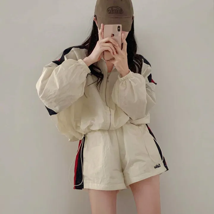 [✨2천장돌파✨]최애핏, 바스락 오버핏 바람막이 배색 집업 반바지 트레이닝 투피스 세트 상세 이미지 43