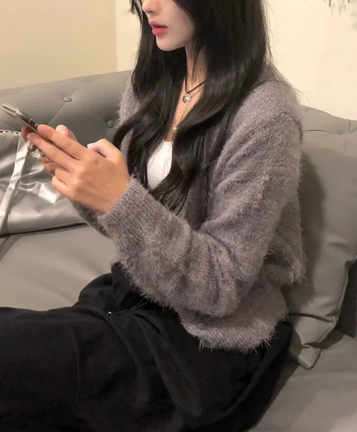bubble boucle cardigan (2color) 버블 부클 퍼 가디건 상세 이미지 10