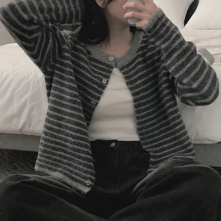 오레오 단가라 스트라이프 니트가디건 상세 이미지 18