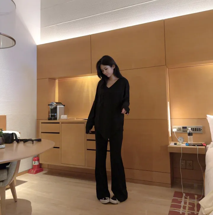 [Made /단품구매가능 /세트3000원할인] 촉촉 촤르르 연유 라떼 트레이닝 세트 여리핏 꾸안꾸 퀄보장 데일리set 핏보장 봄 신상 상세 이미지 212