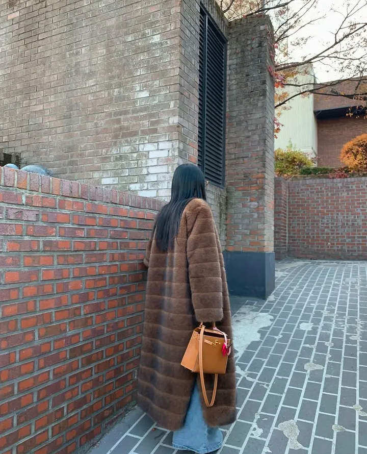 바이플로우 블랙라벨 퍼코트 상세 이미지 4