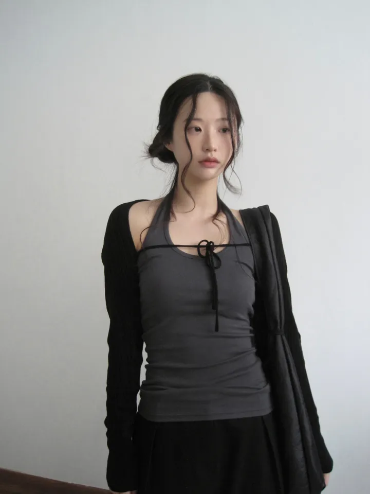 민소매 모델 착용 이미지-S1L34