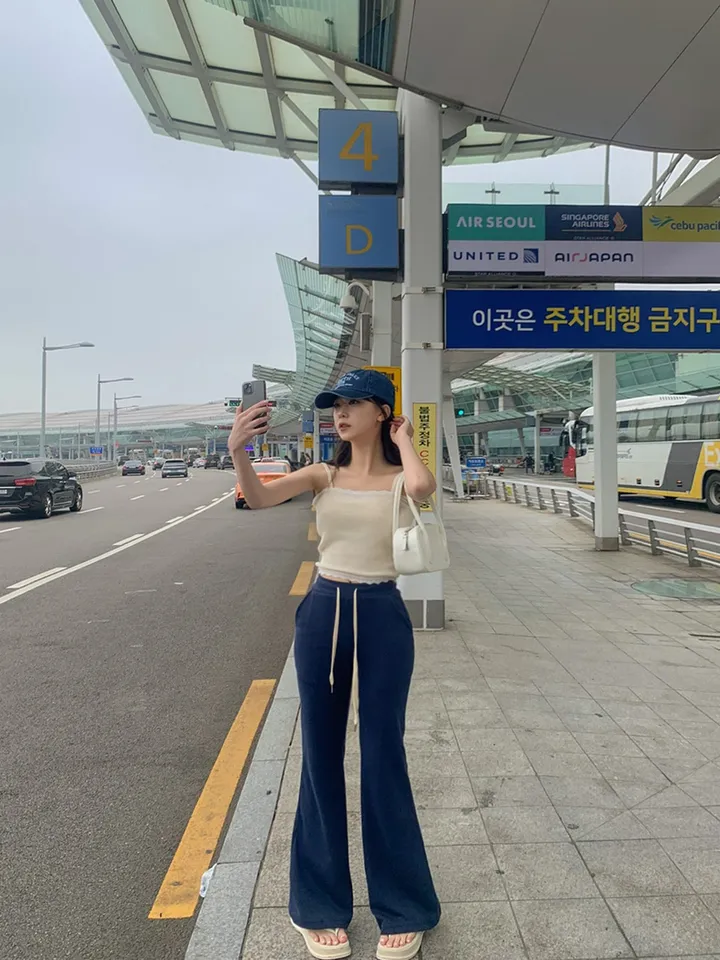 [묶음할인🔥뼈말라핏💙숏&롱] *기모추가* 몸매보정 부츠컷 트레이닝 팬츠 와이드 츄리닝 바지 캐주얼 새내기룩 8col 상세 이미지 25