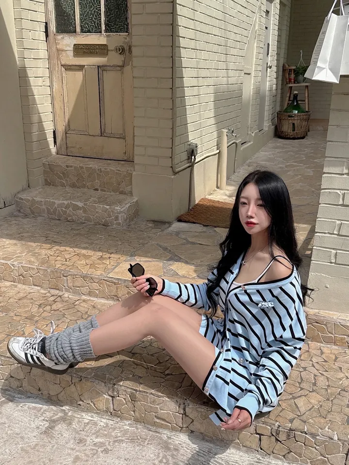 제작진행 [md소장/가디건+치마바지set/브로치포함] 루즈핏 단가라 코사지 플라워 금장 니트 가건 + 하이 밴딩 스트라이프 치마바지 set 상세 이미지 12
