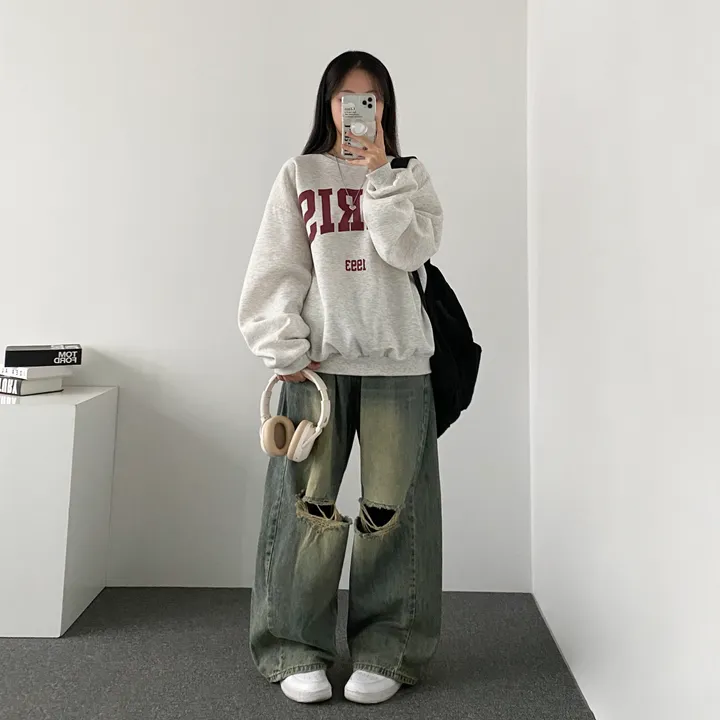 ⭐ 봄버전! [데일리!/묶음할인] 오버핏 파리스 빅레터링 맨투맨 3color 상세 이미지 13