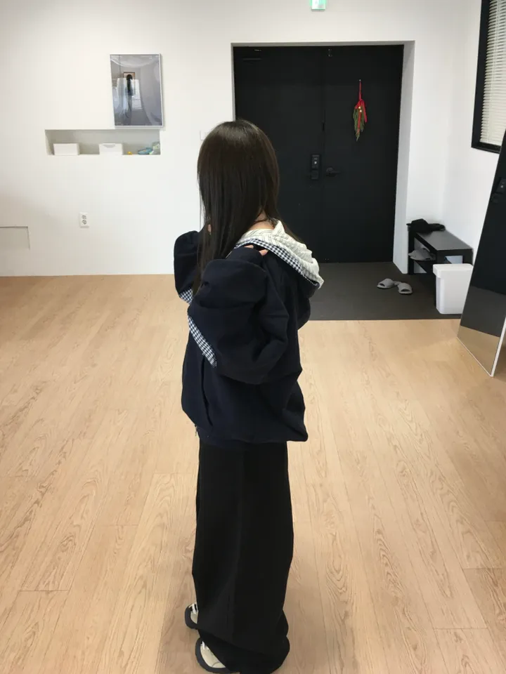 (*주문폭주 입고지연*)(2 color) 체크 패치 투웨이 후드집업 상세 이미지 58