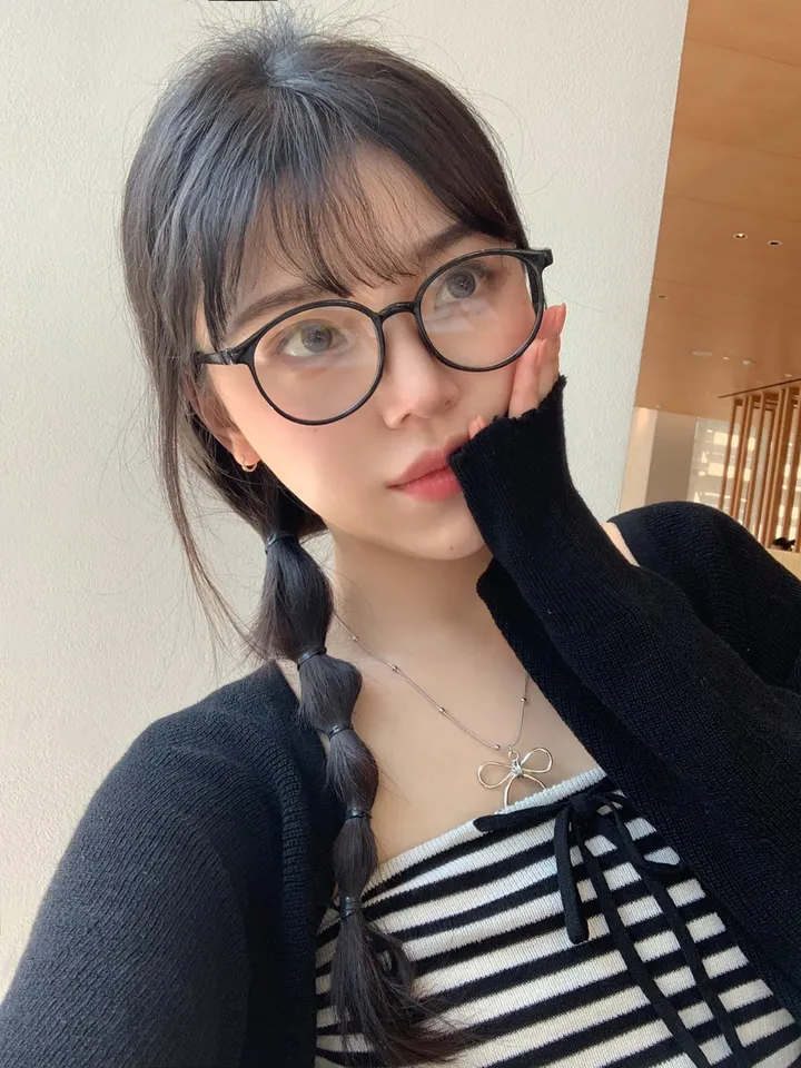 [너무예뻐🐾가디건SET] 자체제작 벌룬 골지 볼레로 니트 가디건 + 단가라 슬림 리본 나시 세트 투피스 세트웨어 SET 스트라이프 탑 사계절 블랙 봄 간절기 새학기룩 1COL 상세 이미지 8