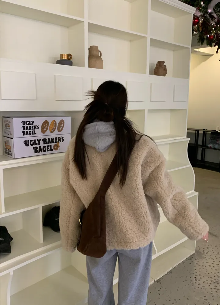 [최저가!/에이블리인기템*.*] 하이넥 터틀 뽀글이 퍼 자켓 겨울자켓 아우터 덤블 숏자켓 숏코트 플리스자켓 상세 이미지 26