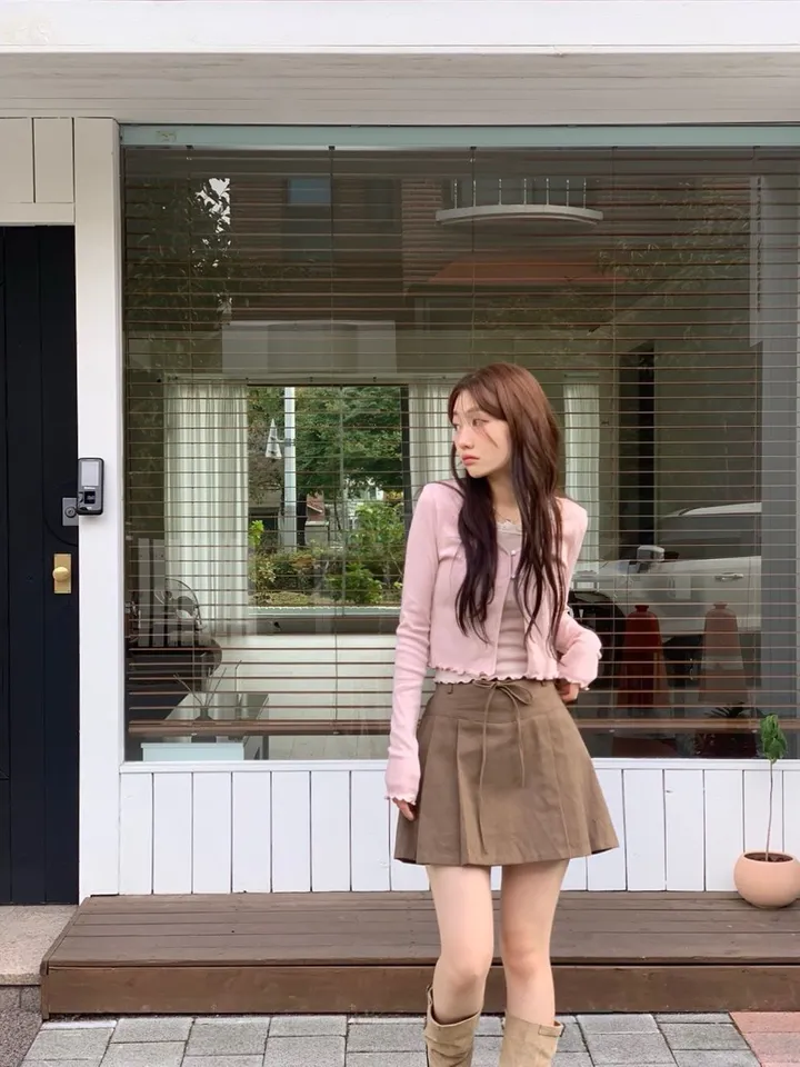 레이블 물결 여리핏 플라워 펀칭 브이넥 롱슬리브 버튼 가디건 3color 상세 이미지 34