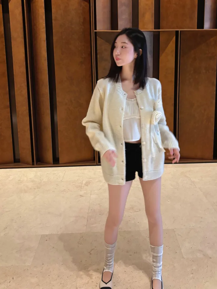 🌺제니 핀터레스트 무드 울50 꽃 코사지 루즈핏 가디건 상세 이미지 11