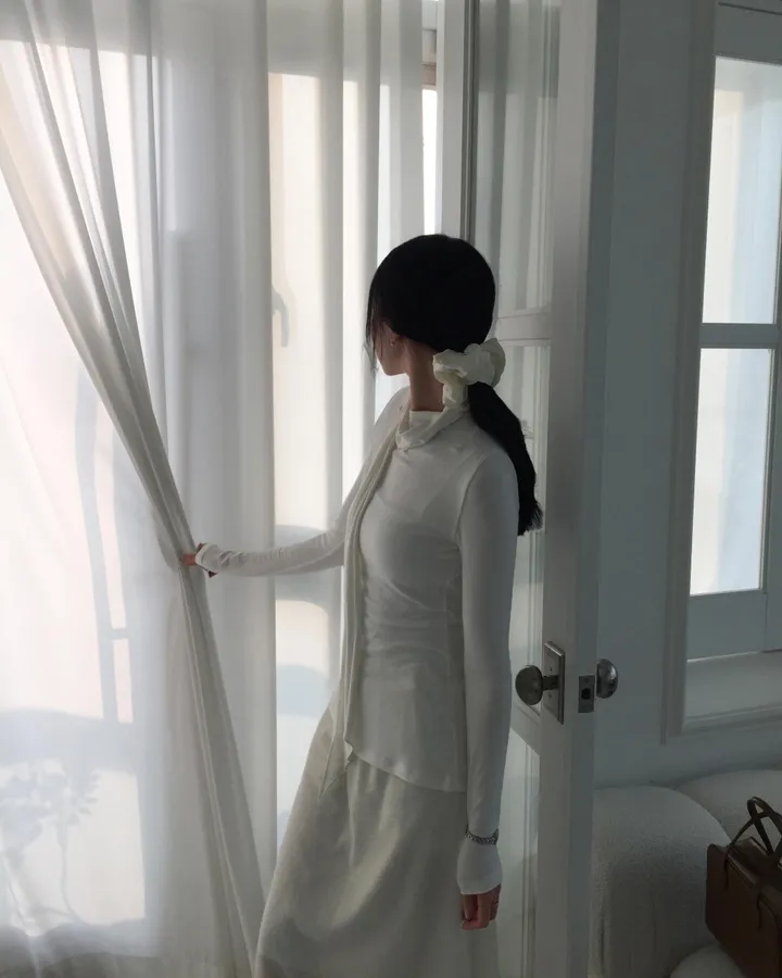 드레스 모델 착용 이미지-S1L32