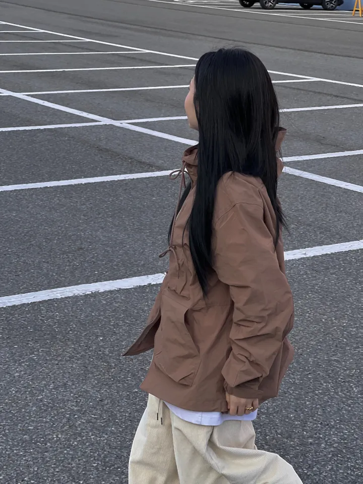 -  남녀공용 탄탄 비비 포켓 오버핏 바람막이 - 상세 이미지 36