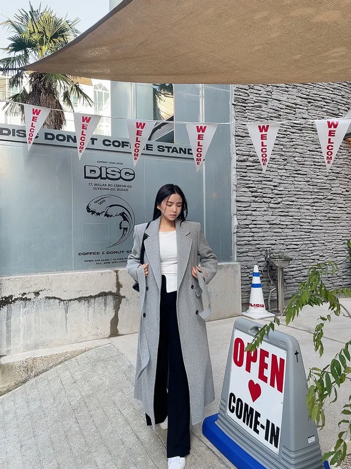(퀄팅패딩내피안감/탈부착가능) 고급스러운 텍스처 더블 버튼 테인 핸드메이드 울 롱 코트 상세 이미지 18