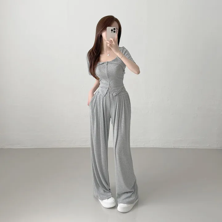 [꾸안꾸🤍/키작녀추천] 촤르르 썸머 레이어드 카라 투웨이 반팔 크롭 집업 + 하이웨스트 핀턱 와이드팬츠 여름 트레이닝 세트 레이온 투피스 티셔츠 상하의 셋업 (3color) 상세 이미지 15