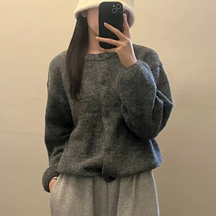 가을 알파카 라운드넥 아방 루즈핏 니트가디건 상세 이미지 17
