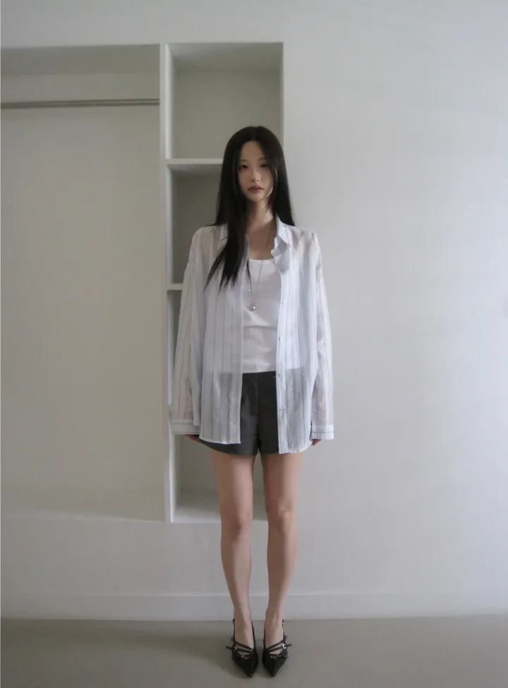 민소매 모델 착용 이미지-S1L50