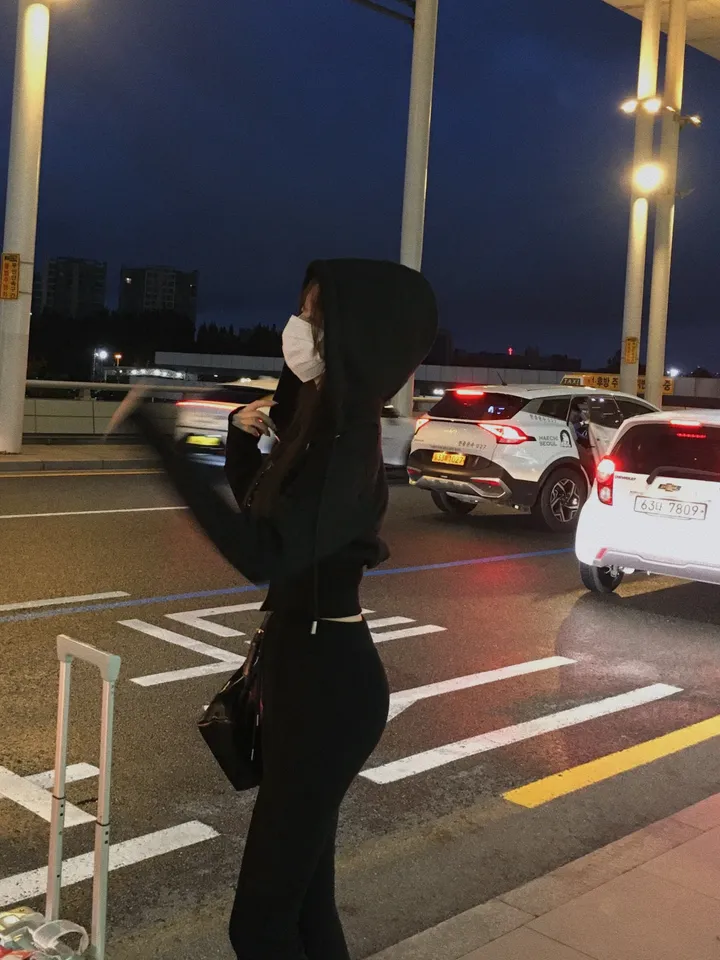 일부당일🚀 [ 자체제작/ 양기모 ] 페이지 크롭 기모 워머 후드집업 상세 이미지 62