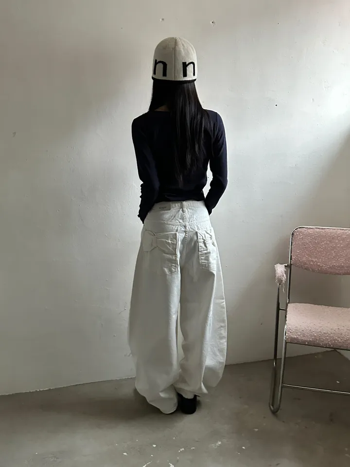 바지 모델 착용 이미지-S1L40