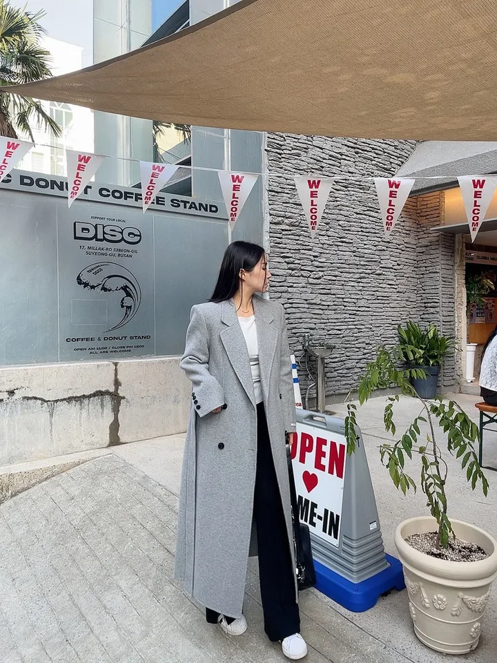 (퀄팅패딩내피안감/탈부착가능) 고급스러운 텍스처 더블 버튼 테인 핸드메이드 울 롱 코트 상세 이미지 17