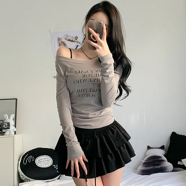 [날씬여리/3col] 해프닝 원숄더 레터링 시스루 긴팔 티셔츠 / 빈티지레터링 / 프린팅티셔츠 / 언발넥 / 오프숄더 / y2k / 트렌디 / 힙무드 / 군살커버 / 여리글램 상세 이미지 20