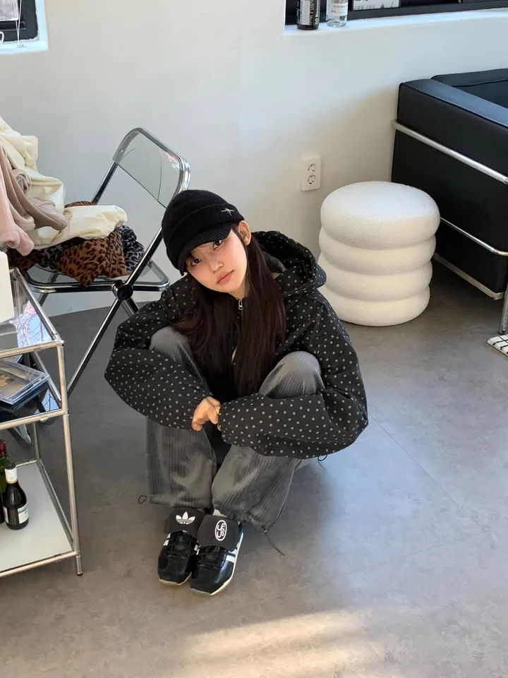 브랜드공장) 도트 데님 하이넥 후드집업 상세 이미지 9