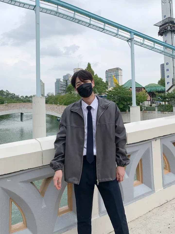 [주문폭주/MADE] 남녀공용 로제 오버핏 레더자켓 상세 이미지 19