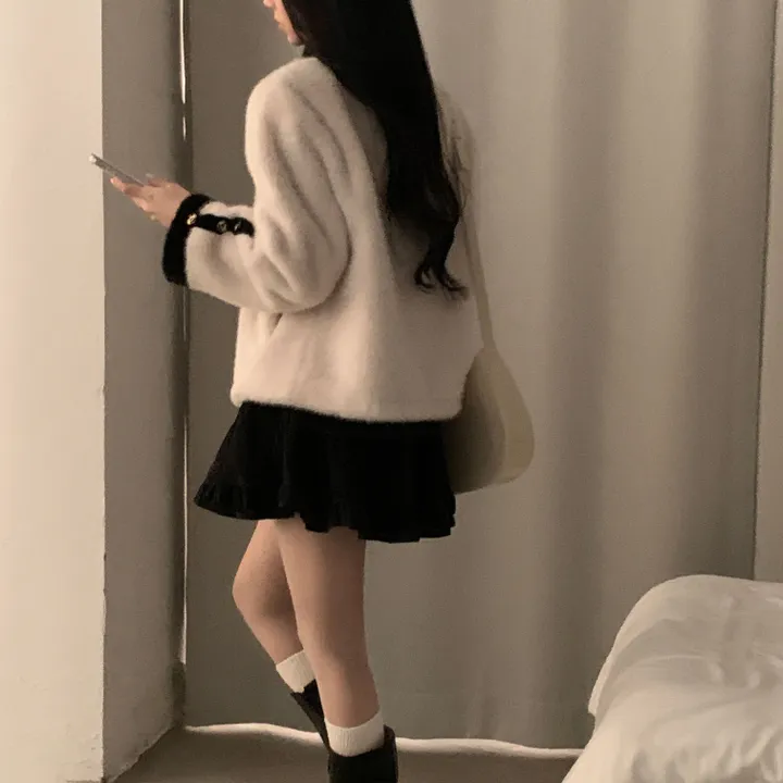 [따뜻해요/분위기갑🖤] 체코 밍크 퍼 루즈핏 카라자켓 - 2color 상세 이미지 26