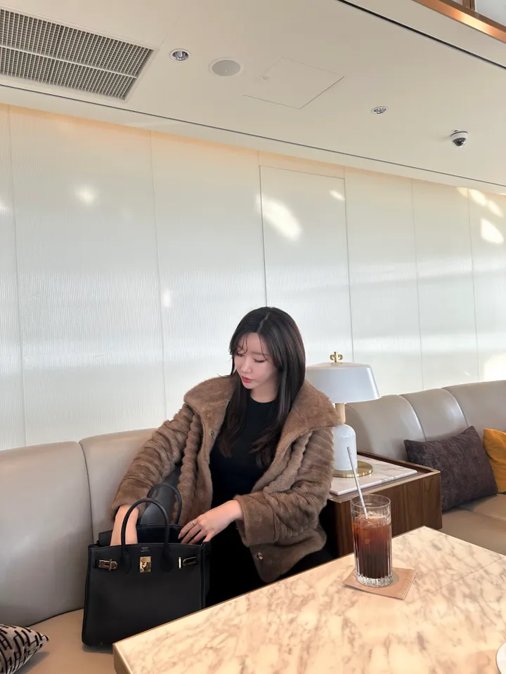 [최저가 보장] FF 페이크 밍크 카라 무스탕 코트 2color 상세 이미지 10