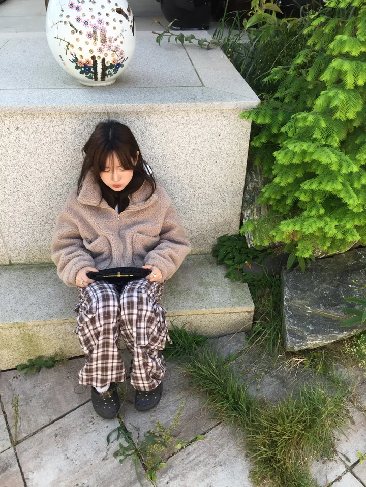 쿠크 하이넥 크롭 양털 점퍼 (4c) 상세 이미지 40