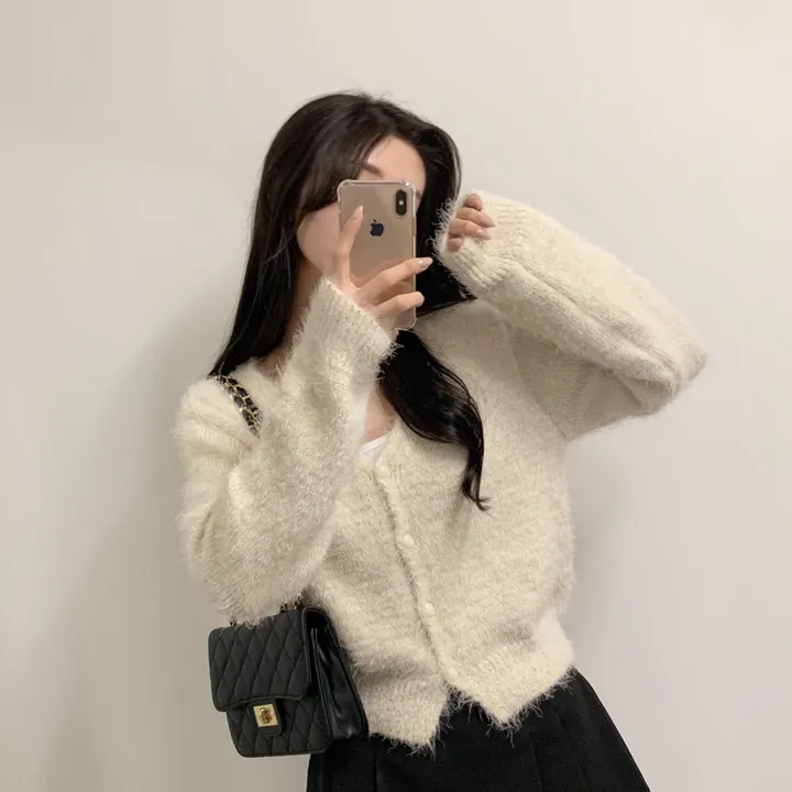 [7 color] 웨더 브이넥 퍼 가디건 / 솔잎퍼 간절기 봄 가디건 앙고라 여리핏 벚꽃 수학여행 시크 로맨틱룩 데이트룩 상세 이미지 12
