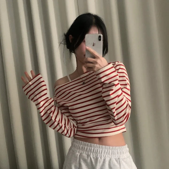 [예쁜라인🤍/데일리필수*.*] 루징 스트라이프 언발 오프숄더 긴팔티셔츠 - 2color 상세 이미지 5