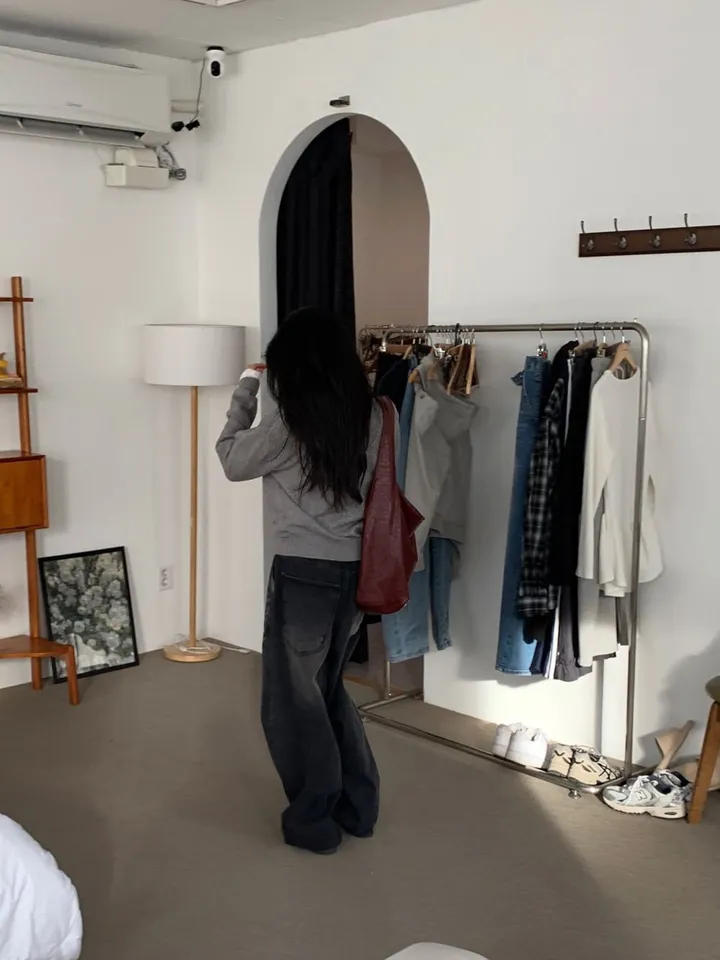 보브 소프트 레더 가죽 숄더백(4c) 상세 이미지 10