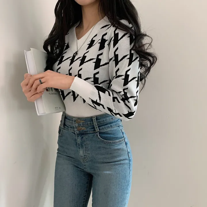 [몸매보정] 잘록한 체크 크롭 브이넥 배색니트;2col 상세 이미지 29