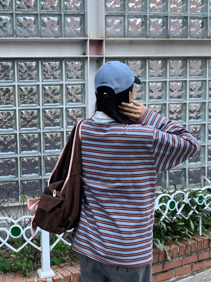 긴팔 티셔츠 모델 착용 이미지-S1L32