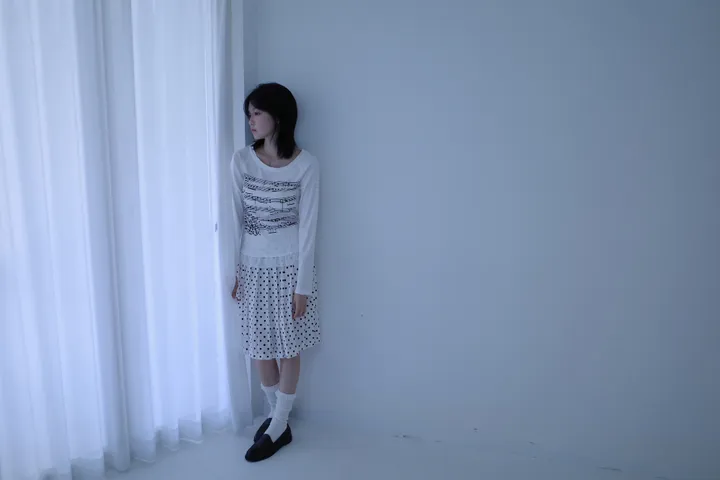 드레스 모델 착용 이미지-S1L12