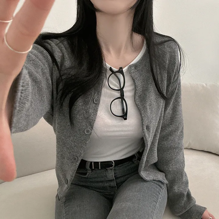 봄필수템 [브이넥/라운드넥] 소장각 라운드 브이넥 기본핏 긴팔 가디건 상세 이미지 40