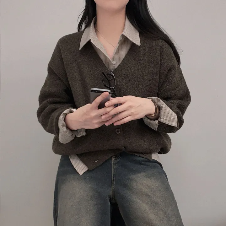 [인생가디건🤍]극여리 루즈핏 울 브이넥 니트 가디건 - 8color 상세 이미지 41