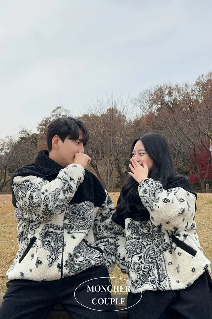 [고퀄리티🖤] 겨울 페이즐리 양털 크롭 후리스 하이넥 집업 뽀글이 유니크 커플 시밀러룩 상세 이미지 23