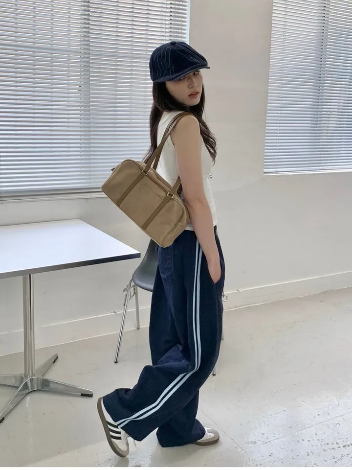 라인 밴딩 트랙팬츠 상세 이미지 10